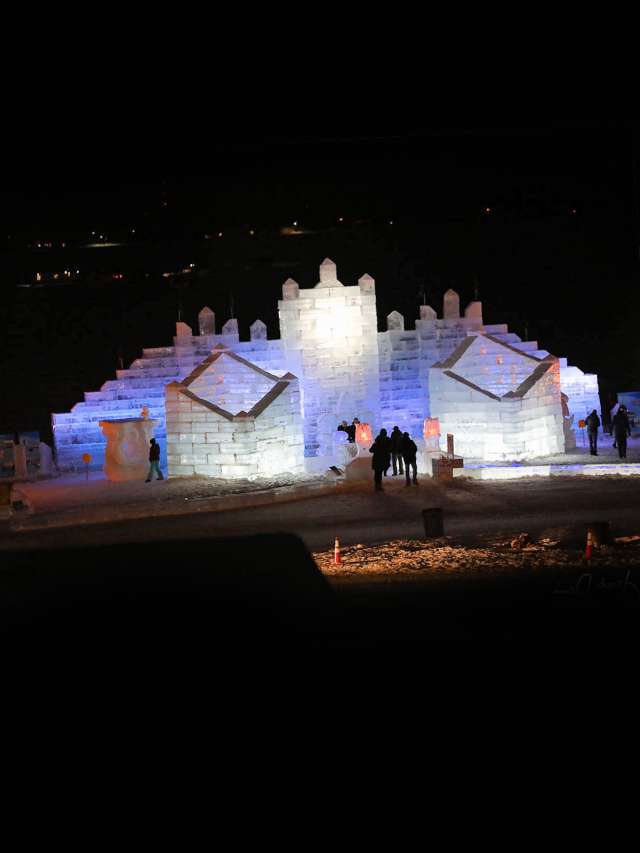 Detroit Lakes Polar Fest 2023 Ice Castle/Palace