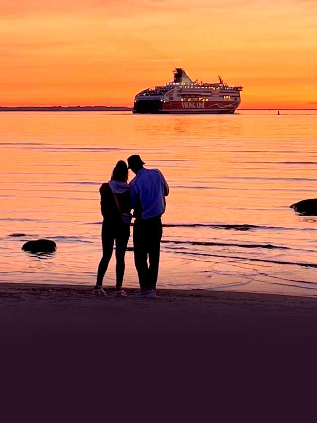 10 Best Cruises for Couples